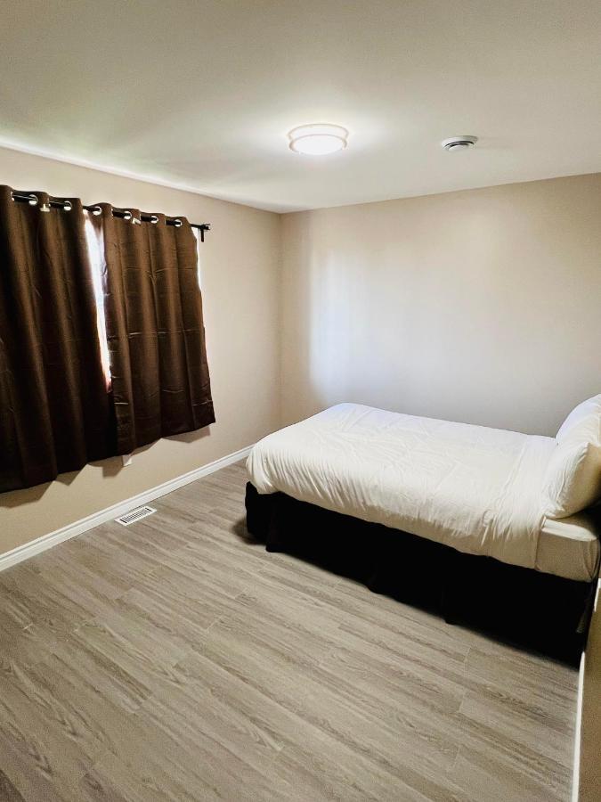 Super 8 By Wyndham Niagara Falls On Екстер'єр фото